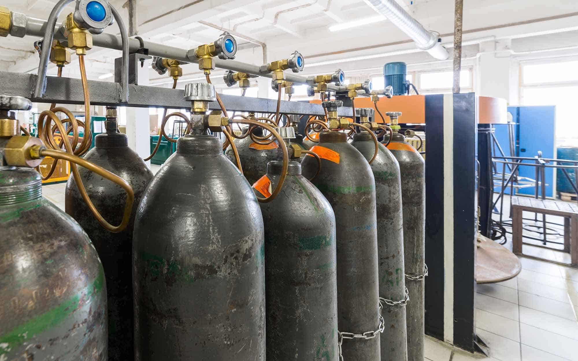 баллон азот 10л. серые баллоны. баллон пгс 4л. серые баллоны. серые баллоны.