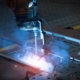 Automatic welding robot welding on steel plates